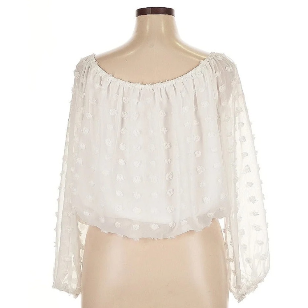 Francesca's Collections White Textured Blouse